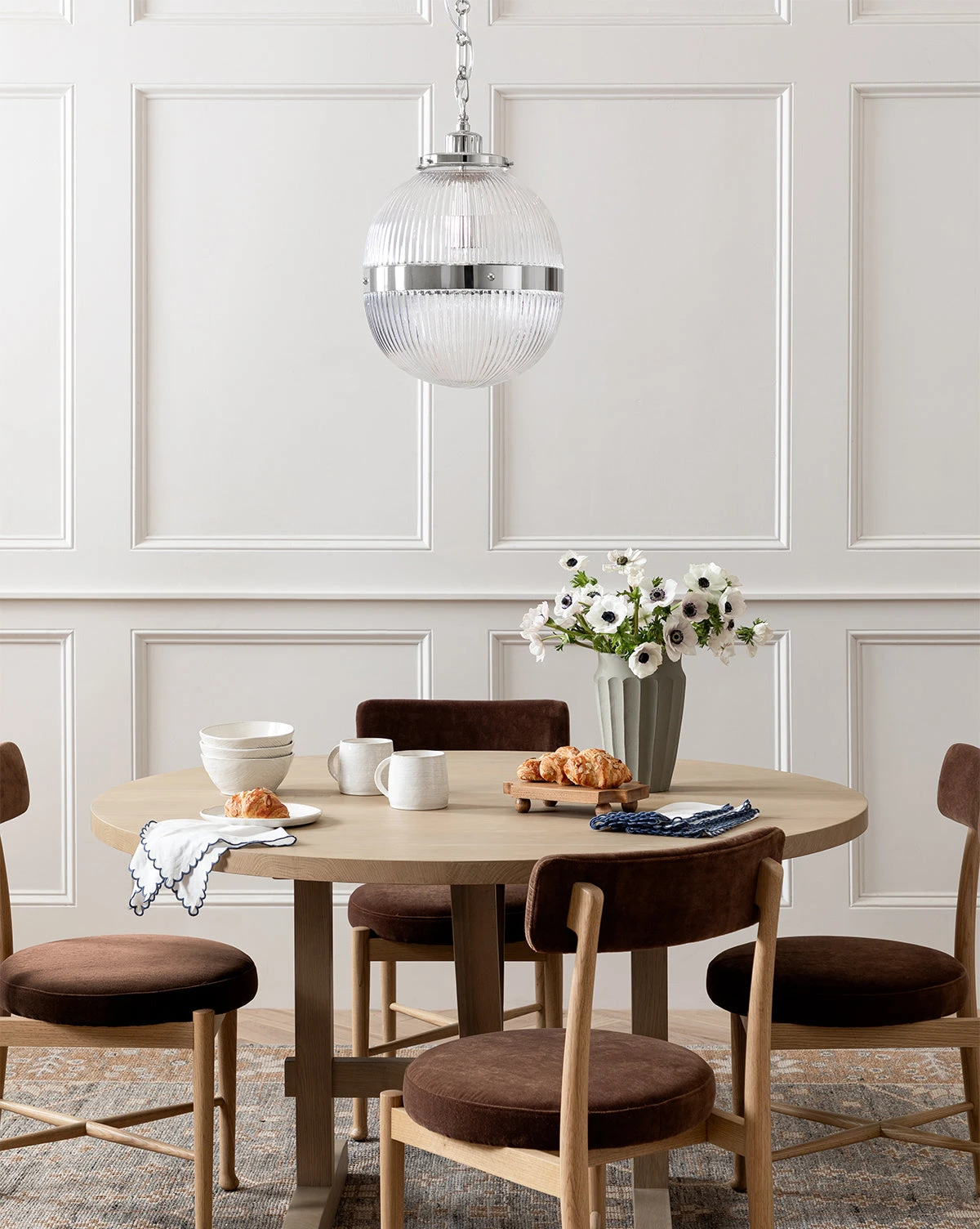 Hastings Pendant - Image 4